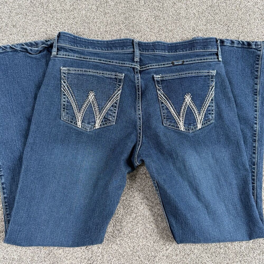 Wrangler QBaby Cool Vantage Ultimate Riding Jeans Womens Bootcut Size 15/16 x 34
